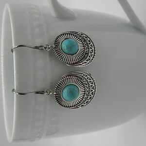 372- Handmade Boho Dangle Earrings NWT